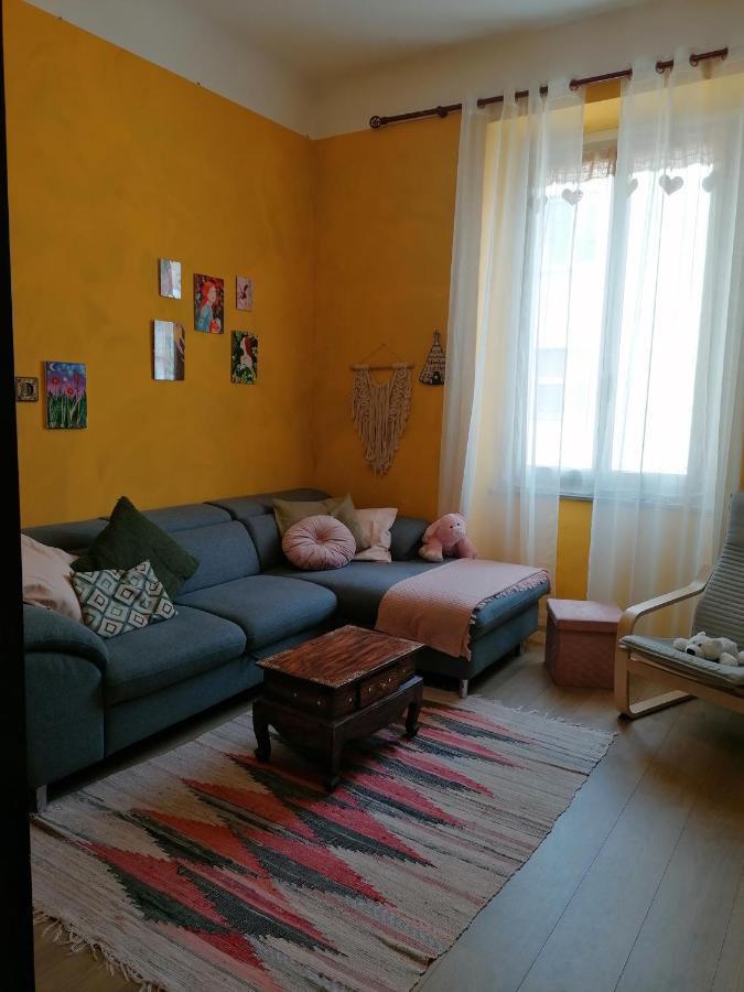 La Volpe Gialla Savona Esterno foto